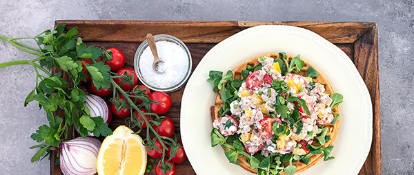Lunchvåffla med krämig tonfisksallad