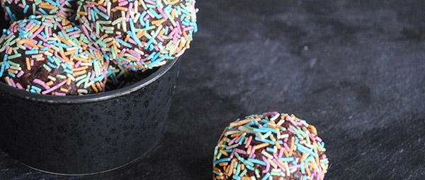 Nyttiga rom- eller arraksbollar 